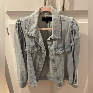 Kendall & Kylie Women's Denim Jacket, size M